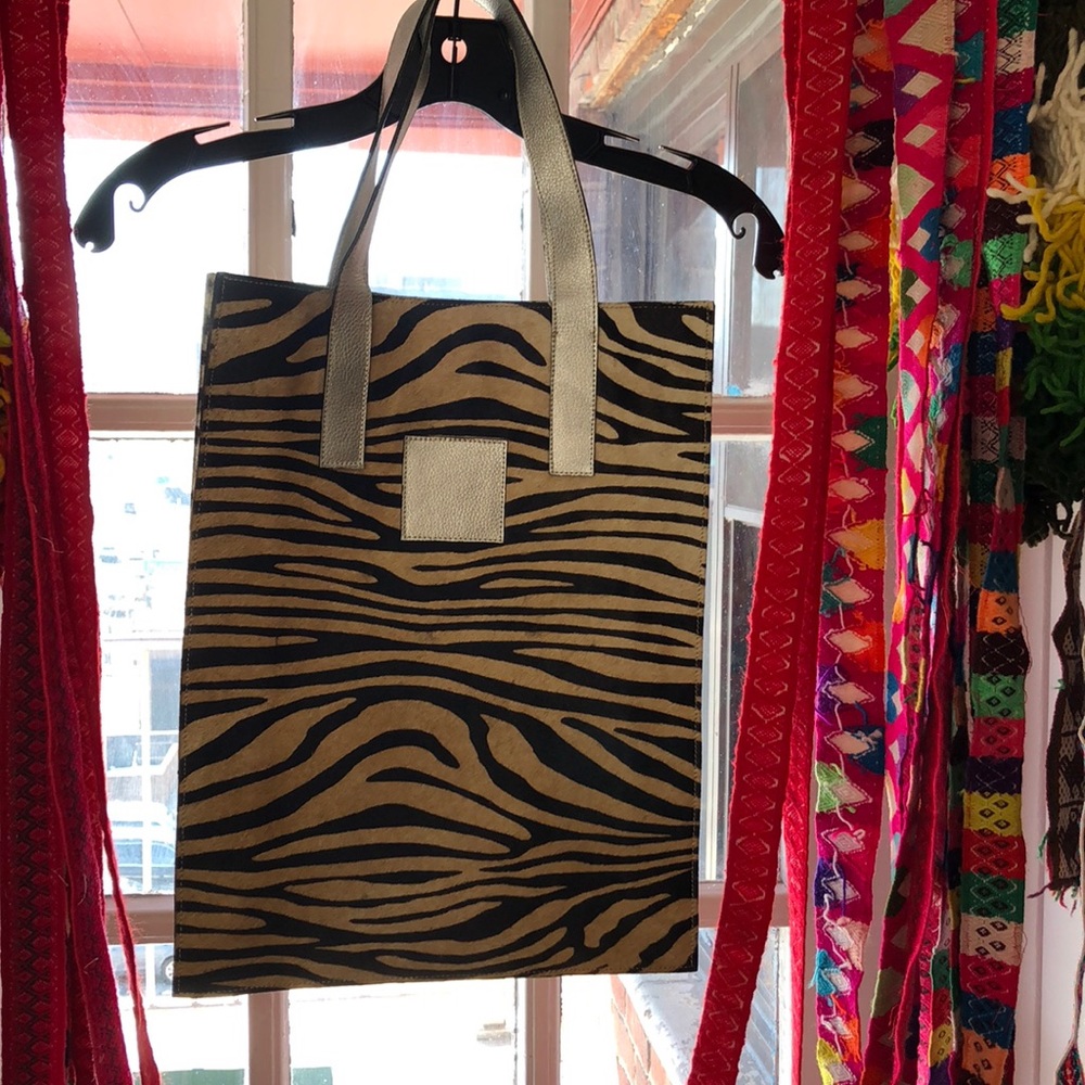 Leather hand bag, cowhide new
